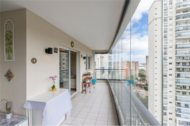 Imagem Imóvel com 4 Quartos à Venda, em Alto Da Boa Vista - São Paulo Imagem Imóvel com 4 Quartos à Venda, em Alto Da Boa Vista - São Paulo