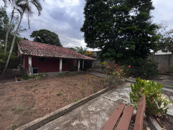 Imagem Casa com 4 Quartos à Venda, em Balneario São Pedro - São Pedro Da Aldeia Imagem Casa com 4 Quartos à Venda, em Balneario São Pedro - São Pedro Da Aldeia