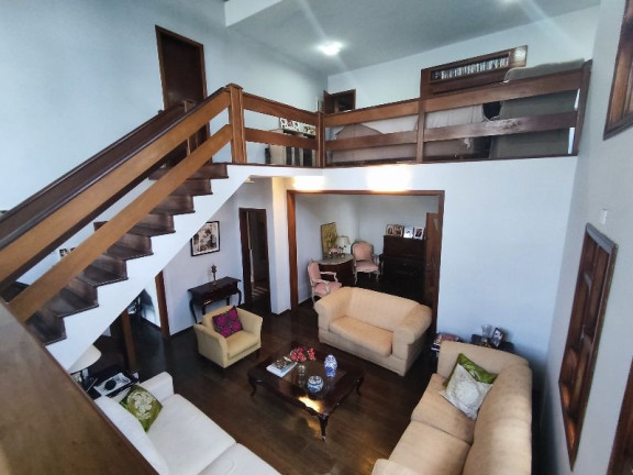 Imagem Casa com 6 Quartos à Venda, 363 m² em Jardim Esperança - Volta Redonda