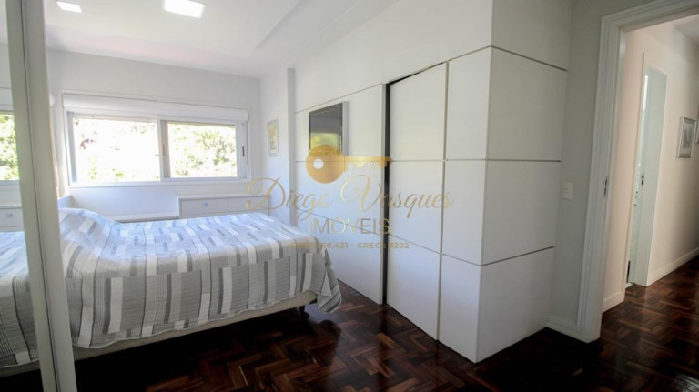 Imagem Casa com 3 Quartos à Venda, 1.300 m² em Comary - Teresópolis Imagem Casa com 3 Quartos à Venda, 1.300 m² em Comary - Teresópolis