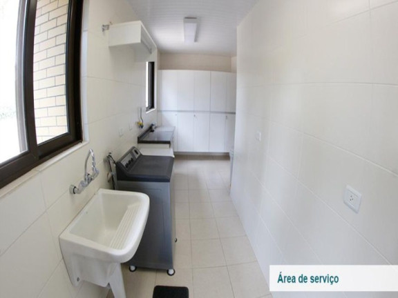 Imagem Imóvel com 4 Quartos à Venda, 664 m² em Ferraria - Campo Largo Imagem Imóvel com 4 Quartos à Venda, 664 m² em Ferraria - Campo Largo