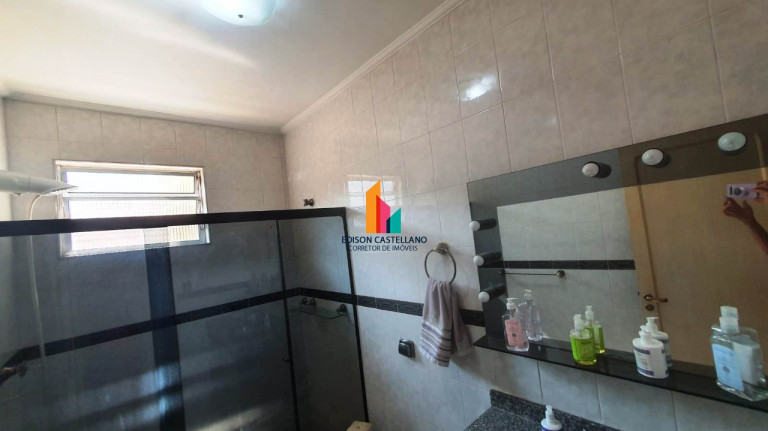 Imagem Sobrado com 2 Quartos à Venda, 168 m² em água Fria - São Paulo Imagem Sobrado com 2 Quartos à Venda, 168 m² em água Fria - São Paulo