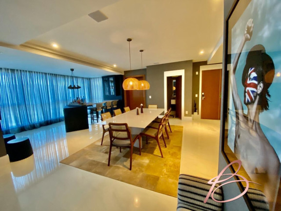 Imagem Apartamento com 4 Quartos à Venda, 190 m² em Centro - Balneário Camboriú