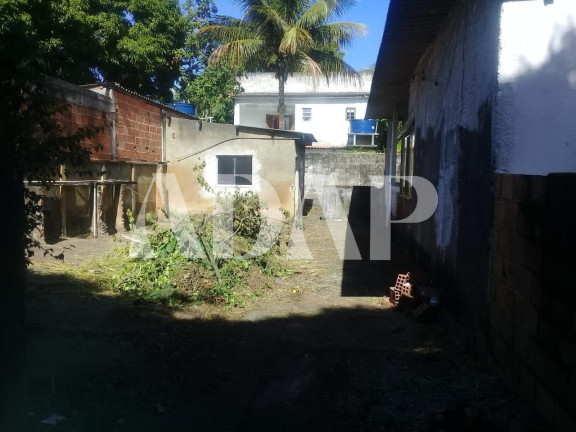 Imagem Casa com 5 Quartos à Venda, 990 m² em Vargem Grande - Rio De Janeiro