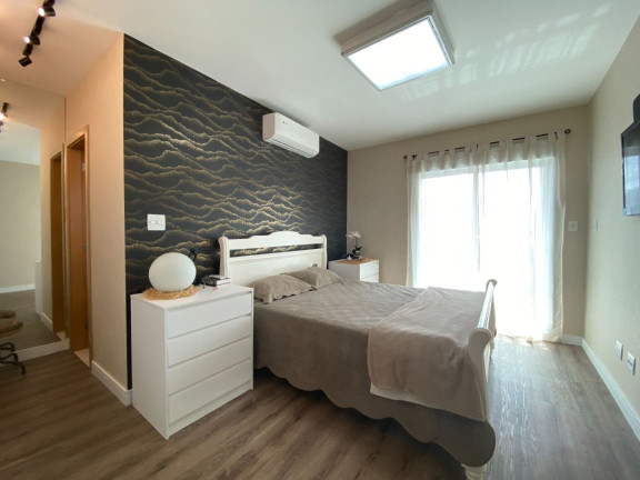 Imagem Imóvel com 2 Quartos à Venda, 129 m² em Embaré - Santos Imagem Imóvel com 2 Quartos à Venda, 129 m² em Embaré - Santos
