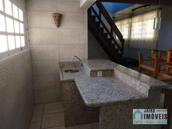 Imagem Casa com 3 Quartos à Venda, 360 m² em Centro - Balneário Pinhal Imagem Casa com 3 Quartos à Venda, 360 m² em Centro - Balneário Pinhal