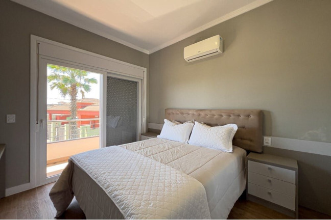 Imagem Casa com 4 Quartos à Venda, 267 m² em Centro - Xangri-lá