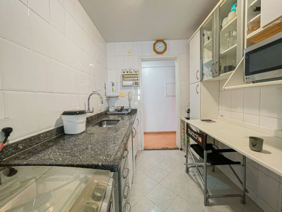 Imagem Imóvel com 3 Quartos à Venda,  em Vila Ipojuca - São Paulo