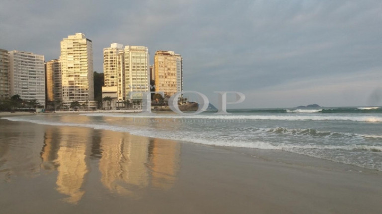Imagem Apartamento com 2 Quartos à Venda, 80 m² em Pitangueiras - Guarujá Imagem Apartamento com 2 Quartos à Venda, 80 m² em Pitangueiras - Guarujá