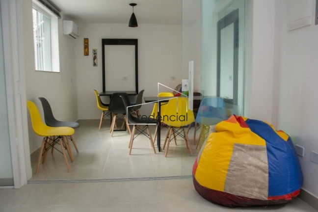 Imagem Casa com 3 Quartos à Venda, 115 m² em Parolin - Curitiba
