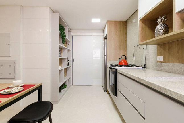 Imagem Imóvel com 3 Quartos à Venda,  em Ahú - Curitiba