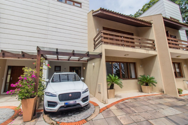 Imagem Casa com 3 Quartos à Venda, 241 m² em Agronomia - Porto Alegre Imagem Casa com 3 Quartos à Venda, 241 m² em Agronomia - Porto Alegre