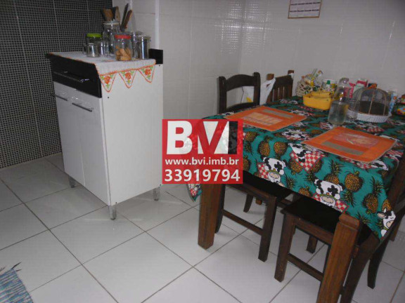 Imagem Casa com 2 Quartos à Venda, 144 m² em Ramos - Rio De Janeiro