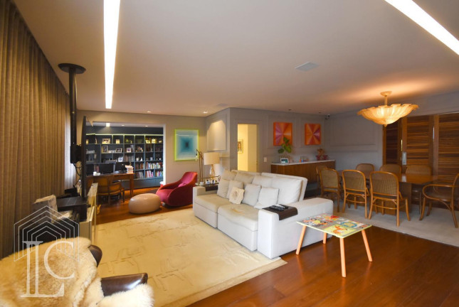 Apartamento com 2 Quartos à Venda, 157 m² em Morumbi - São Paulo
