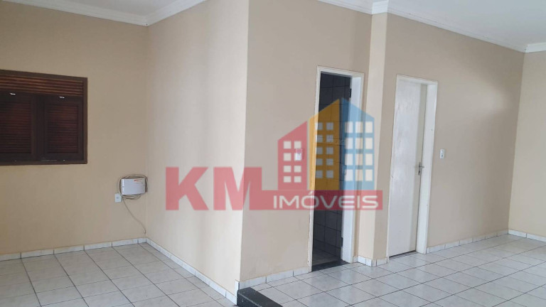 Imagem Casa com 3 Quartos à Venda, 450 m² em Presidente Costa E Silva - Mossoró Imagem Casa com 3 Quartos à Venda, 450 m² em Presidente Costa E Silva - Mossoró