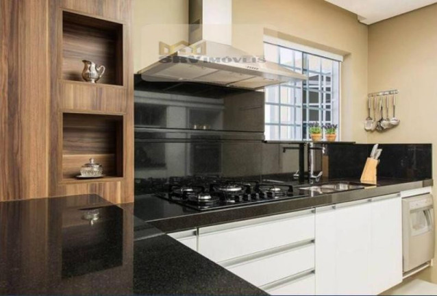 Imagem Sobrado com 4 Quartos à Venda, 200 m² em Atuba - Curitiba Imagem Sobrado com 4 Quartos à Venda, 200 m² em Atuba - Curitiba