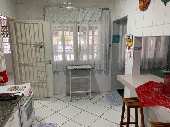 Imagem Casa com 5 Quartos à Venda, 150 m² em Perequê-mirim - Ubatuba Imagem Casa com 5 Quartos à Venda, 150 m² em Perequê-mirim - Ubatuba