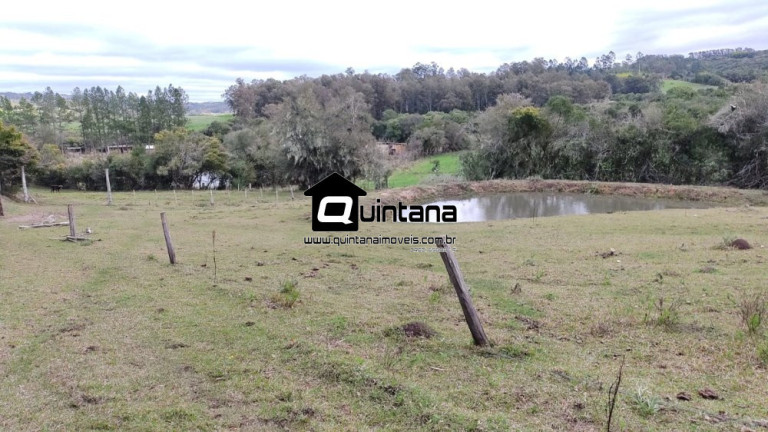 Imagem Imóvel com 4 Quartos à Venda, 80.000 m² em Colônia Santa Maria - Pelotas Imagem Imóvel com 4 Quartos à Venda, 80.000 m² em Colônia Santa Maria - Pelotas