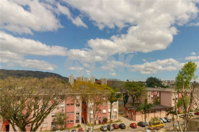 Imagem Apartamento com 2 Quartos à Venda, 48 m² em Jardim Itu - Porto Alegre Imagem Apartamento com 2 Quartos à Venda, 48 m² em Jardim Itu - Porto Alegre