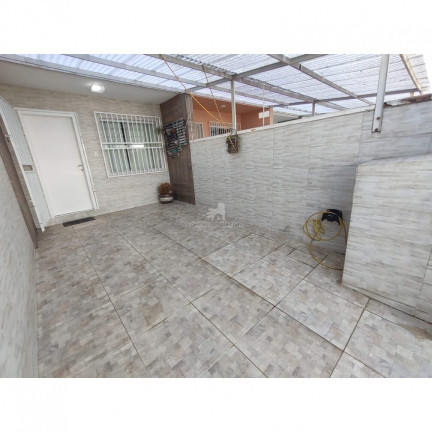 Imagem Casa com 2 Quartos à Venda, em Santa Regina - Camboriú Imagem Casa com 2 Quartos à Venda, em Santa Regina - Camboriú