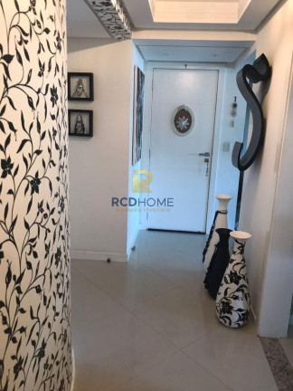 Imagem Apartamento com 3 Quartos à Venda, 128 m² em Pioneiros - Balneário Camboriú