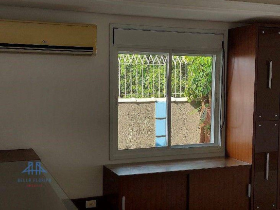 Imagem Casa com 3 Quartos à Venda, 179 m² em Morro Das Pedras - Florianópolis Imagem Casa com 3 Quartos à Venda, 179 m² em Morro Das Pedras - Florianópolis