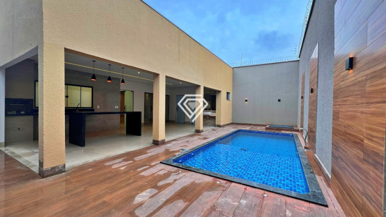 Imagem Sobrado com 4 Quartos à Venda, 379 m² em Plano Diretor Norte - Palmas Imagem Sobrado com 4 Quartos à Venda, 379 m² em Plano Diretor Norte - Palmas