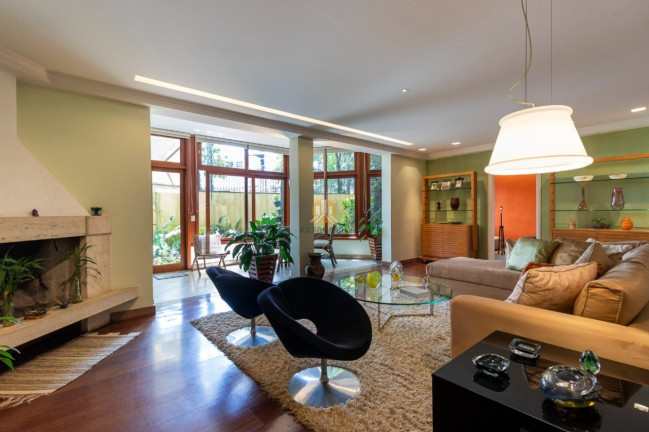 Imagem Casa com 5 Quartos à Venda, 440 m² em Jardim Prudência - São Paulo Imagem Casa com 5 Quartos à Venda, 440 m² em Jardim Prudência - São Paulo
