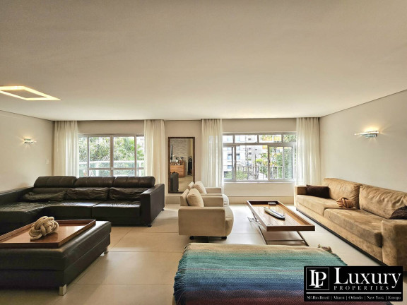 Imagem Apartamento com 3 Quartos à Venda, 187 m² em Itaim Bibi - São Paulo Imagem Apartamento com 3 Quartos à Venda, 187 m² em Itaim Bibi - São Paulo