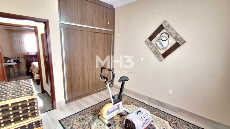 Imagem Casa com 4 Quartos à Venda, 215 m² em Vila Menuzzo - Sumaré Imagem Casa com 4 Quartos à Venda, 215 m² em Vila Menuzzo - Sumaré