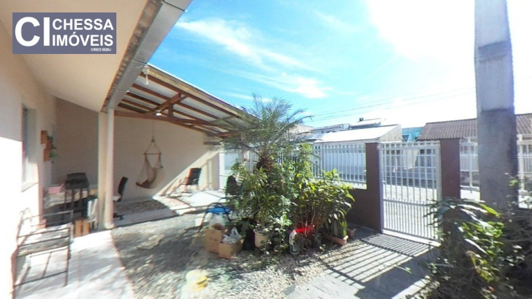 Imagem Casa com 2 Quartos à Venda, 292 m² em São Judas - Itajaí Imagem Casa com 2 Quartos à Venda, 292 m² em São Judas - Itajaí