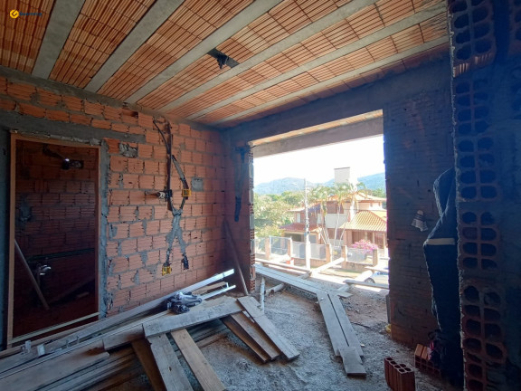 Imagem Casa com 3 Quartos à Venda, em Lagoa Da Conceição - Florianópolis Imagem Casa com 3 Quartos à Venda, em Lagoa Da Conceição - Florianópolis