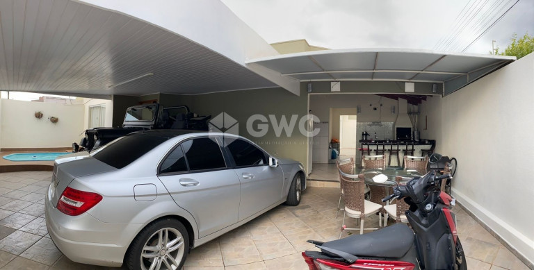 Imóvel com 3 Quartos à Venda,  em Jardim Morumbi - Marília