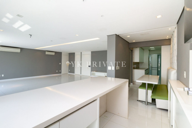 Imagem Apartamento com 3 Quartos à Venda, 161 m² em Vila Romana - São Paulo