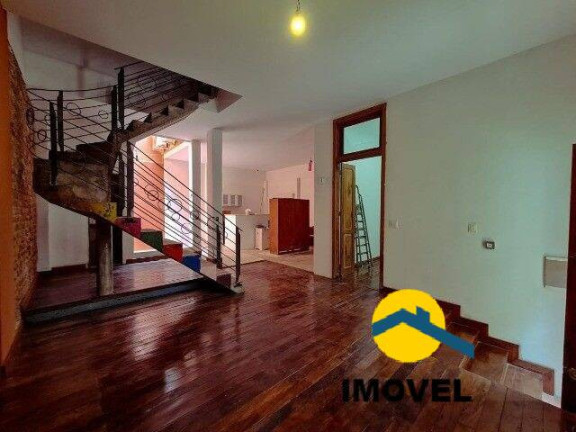 Imagem Casa com 4 Quartos à Venda, 240 m² em Ingá - Niterói Imagem Casa com 4 Quartos à Venda, 240 m² em Ingá - Niterói