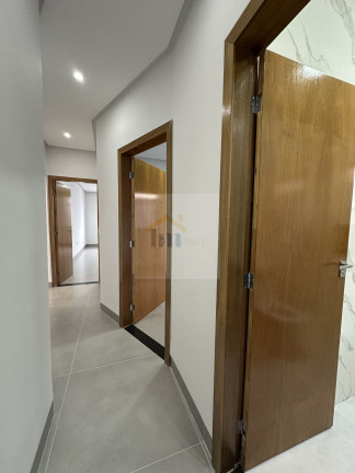 Imagem Casa com 3 Quartos à Venda, 145 m² em Residencial Solar Bougainville - Goiânia Imagem Casa com 3 Quartos à Venda, 145 m² em Residencial Solar Bougainville - Goiânia