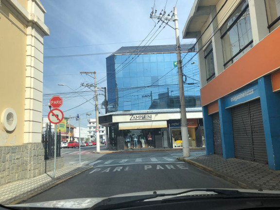 Imagem Sala Comercial à Venda, 36 m² em Centro - Pindamonhangaba Imagem Sala Comercial à Venda, 36 m² em Centro - Pindamonhangaba
