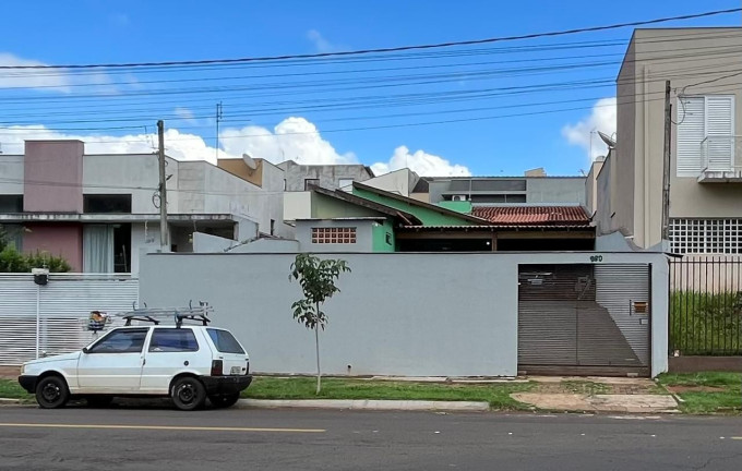 Imagem Casa com 3 Quartos à Venda, 150 m² em Jardim Guararapes - Londrina Imagem Casa com 3 Quartos à Venda, 150 m² em Jardim Guararapes - Londrina