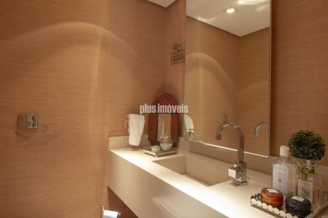 Imagem Apartamento com 4 Quartos à Venda, 240 m² em Real Parque - São Paulo Imagem Apartamento com 4 Quartos à Venda, 240 m² em Real Parque - São Paulo