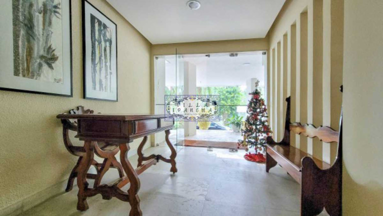 Imagem Apartamento com 2 Quartos à Venda, 70 m² em Lagoa - Rio De Janeiro Imagem Apartamento com 2 Quartos à Venda, 70 m² em Lagoa - Rio De Janeiro