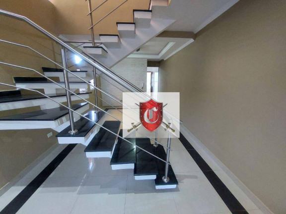 Imagem Sobrado com 3 Quartos à Venda, 208 m² em Jardim Santa Clara - Guarulhos Imagem Sobrado com 3 Quartos à Venda, 208 m² em Jardim Santa Clara - Guarulhos