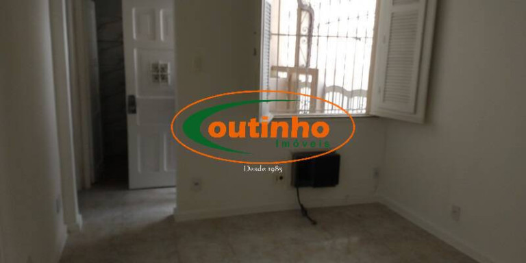 Imagem Casa com 1 Quarto à Venda, 50 m² em Andaraí - Rio De Janeiro Imagem Casa com 1 Quarto à Venda, 50 m² em Andaraí - Rio De Janeiro