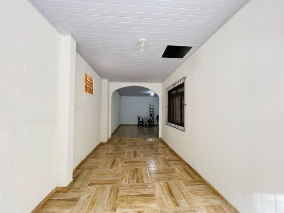 Imagem Casa com 4 Quartos à Venda, 242 m² em Garcia - Blumenau Imagem Casa com 4 Quartos à Venda, 242 m² em Garcia - Blumenau