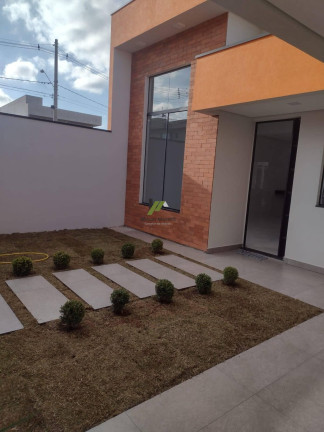 Imagem Casa com 3 Quartos à Venda, 155 m²