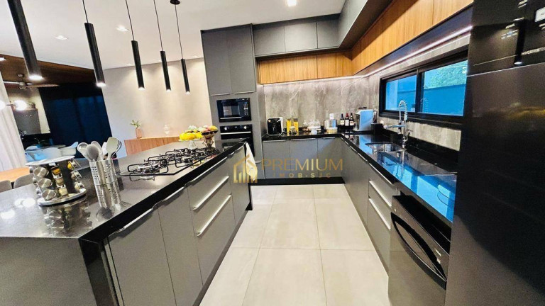 Imagem Sobrado com 3 Quartos à Venda, 322 m² em Urbanova - São José Dos Campos