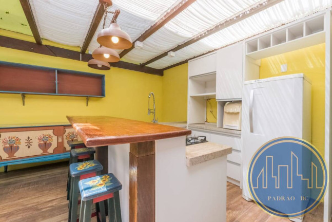 Imagem Casa com 3 Quartos para Temporada, 350 m² em Praia Das Taquaras - Balneário Camboriú