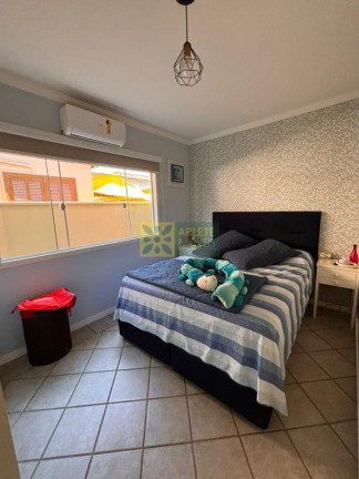 Imagem Casa com 3 Quartos à Venda, 170 m² em Balneário Perequê - Porto Belo Imagem Casa com 3 Quartos à Venda, 170 m² em Balneário Perequê - Porto Belo