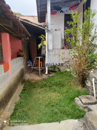Imagem Casa com 3 Quartos à Venda, 98 m² em Augusto De Almeida - Poços De Caldas Imagem Casa com 3 Quartos à Venda, 98 m² em Augusto De Almeida - Poços De Caldas