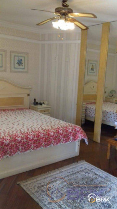 Imagem Sobrado com 3 Quartos à Venda, 396 m² em Vila Galvão - Guarulhos Imagem Sobrado com 3 Quartos à Venda, 396 m² em Vila Galvão - Guarulhos