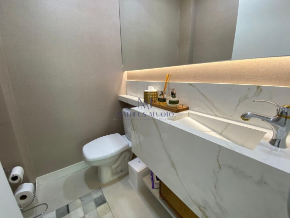 Imagem Apartamento com 4 Quartos à Venda, 175 m² em Meia Praia - Itapema